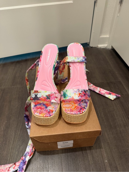 Azaela wang Shoes - Floral Pink Platform Espadrille Heels with Ankle Wrap